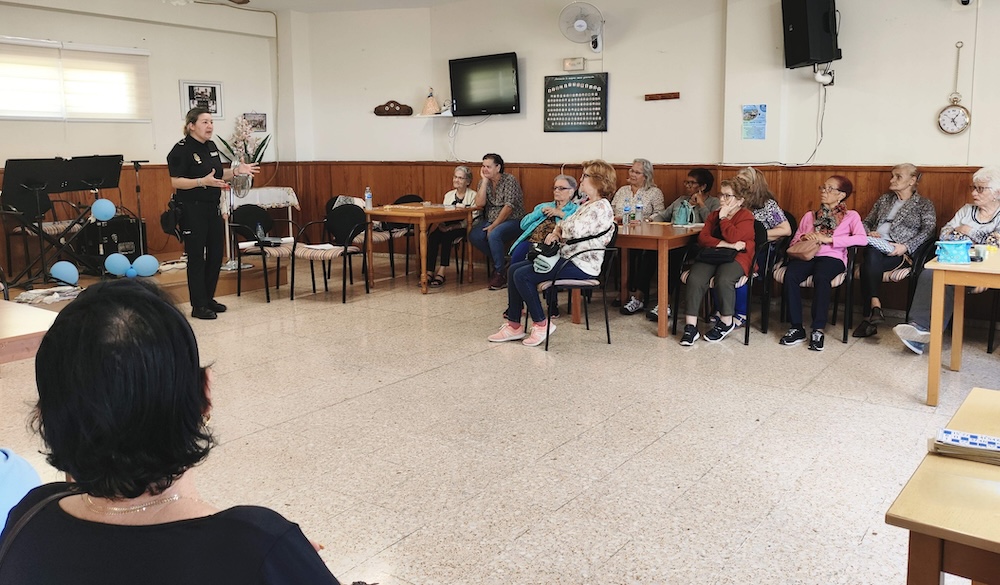 Charla_Seguridad_Mayores_Cardonal1