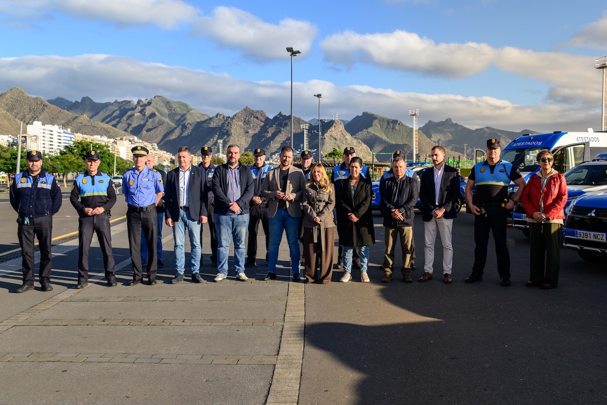 20251223_Entrega_Vehículos_Ayto_La_Laguna-28 (2)